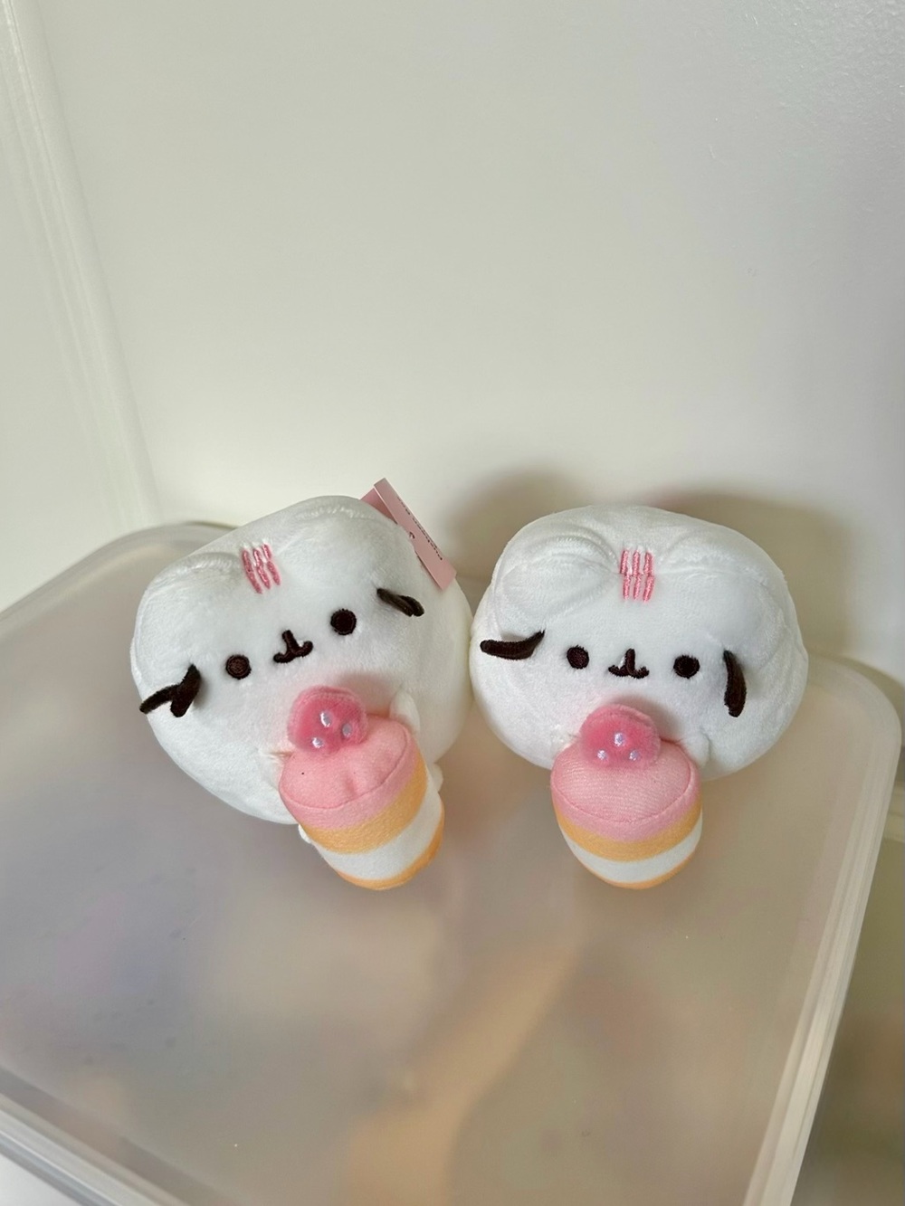 Pusheen Sweet Treats Vanilla Plush